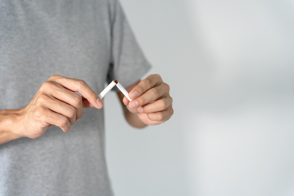 Saiba as reações  do corpo depois que a pessoa para de fumar